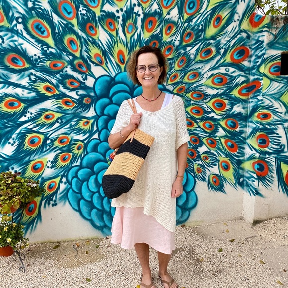 Meet your Posher, Robin - Picture 5 of 10